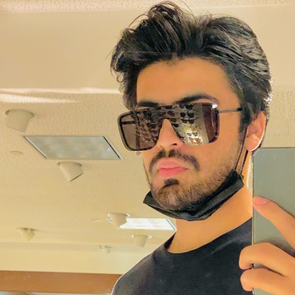 Meet your Posher, Farhad